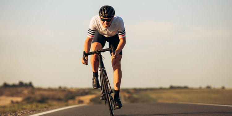 5 formas sencillas de aumentar tu potencia en ciclismo